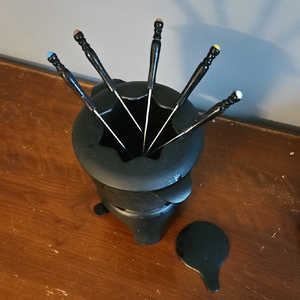 Dansk Cast Iron Fondue Set - Picture 5 of 13